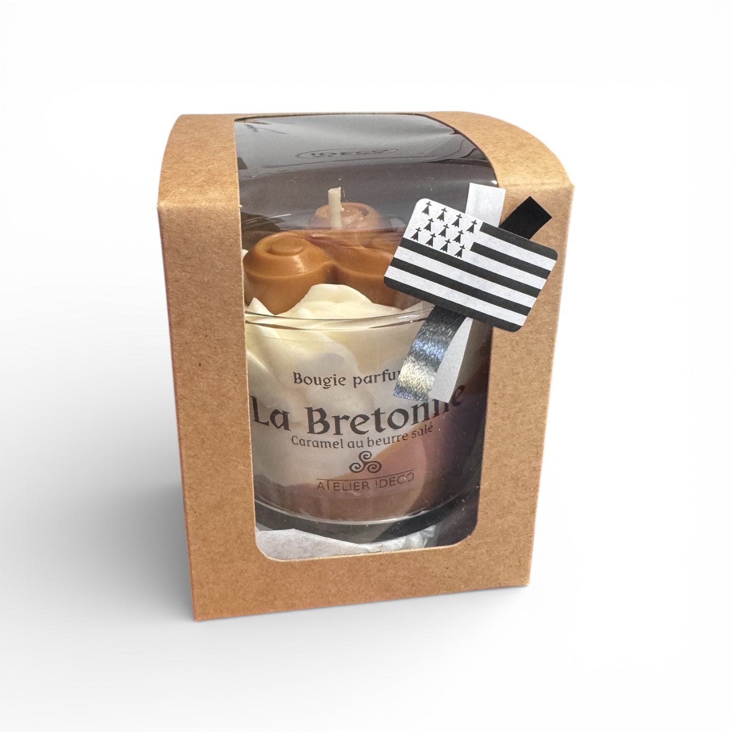 Bougie artisanale bretonne dans sa boîte avec étiquette Bretagne
