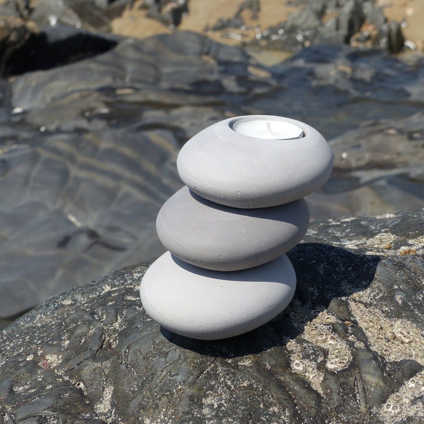 Trio de bougeoirs galets - Atelier IDeco