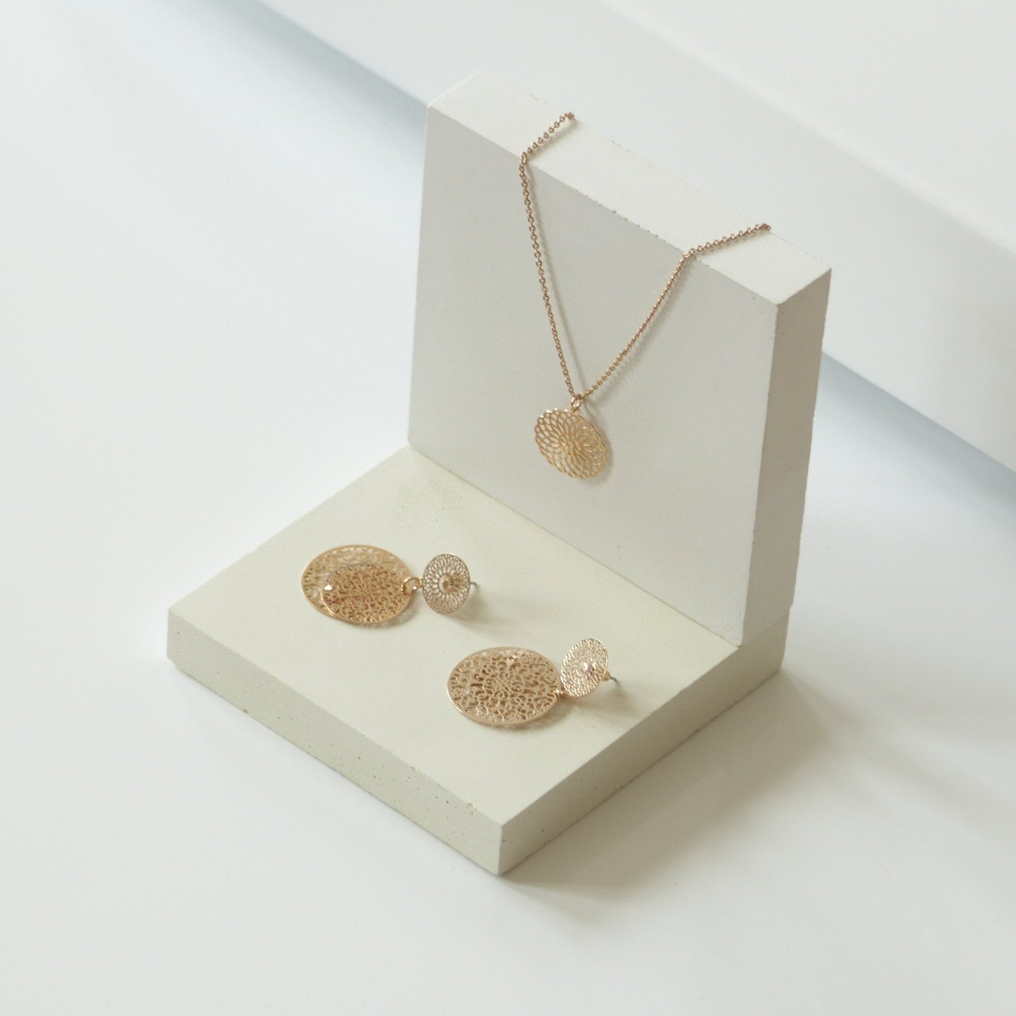 Deux carrés en béton - Atelier IDeco