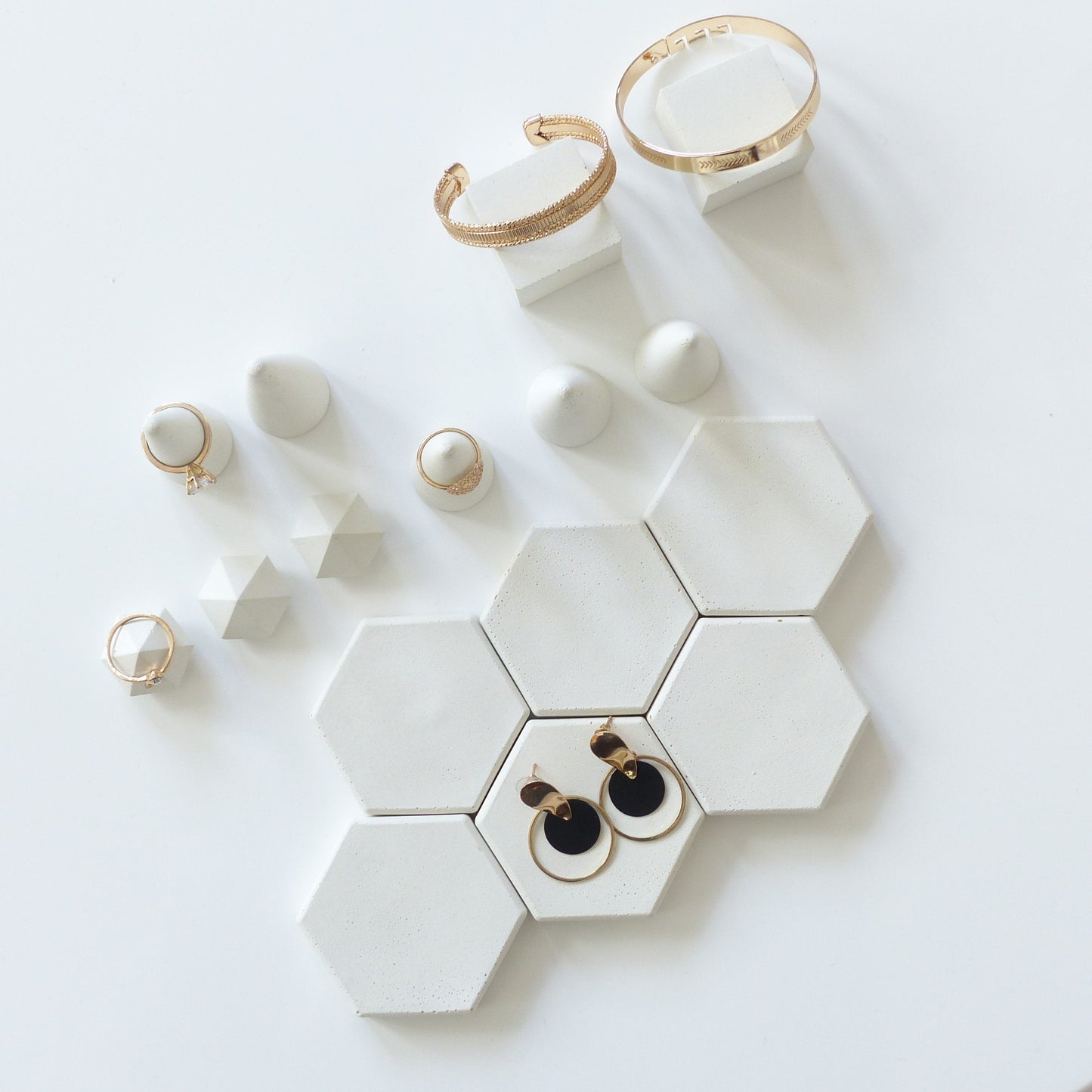 Présentoirs à bijoux blanc pour professsionnels