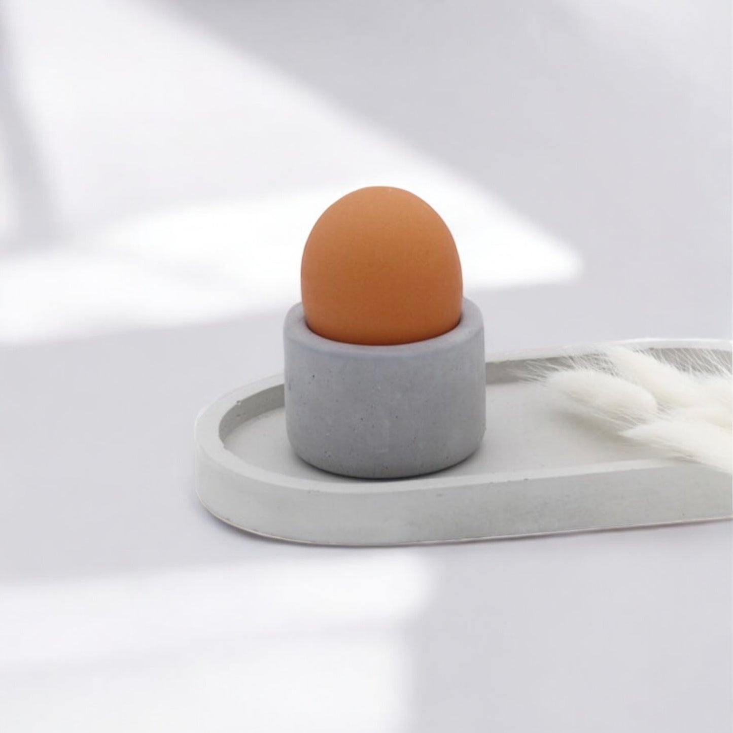 Concrete egg cup