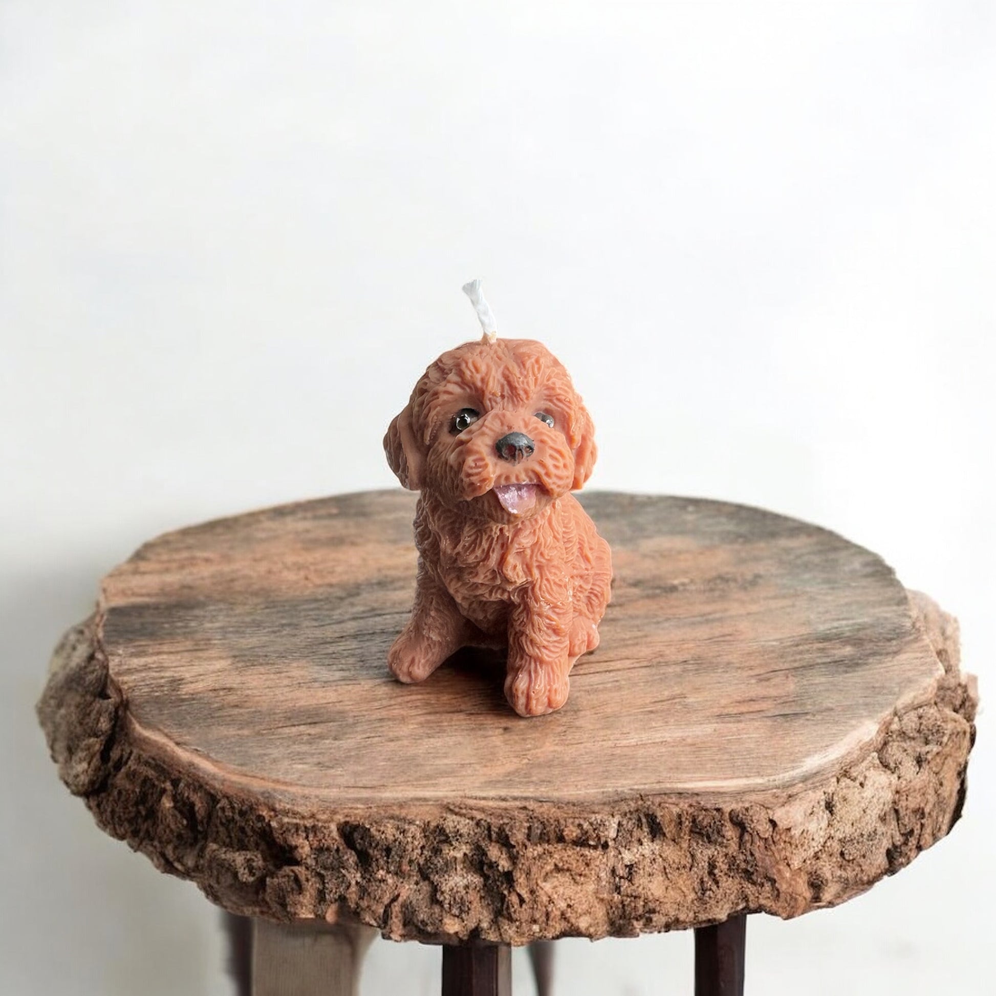 Bougie Chiot Mignon en cire végétale artisanale, de 7 cm de hauteur, avec un design réaliste et adorable