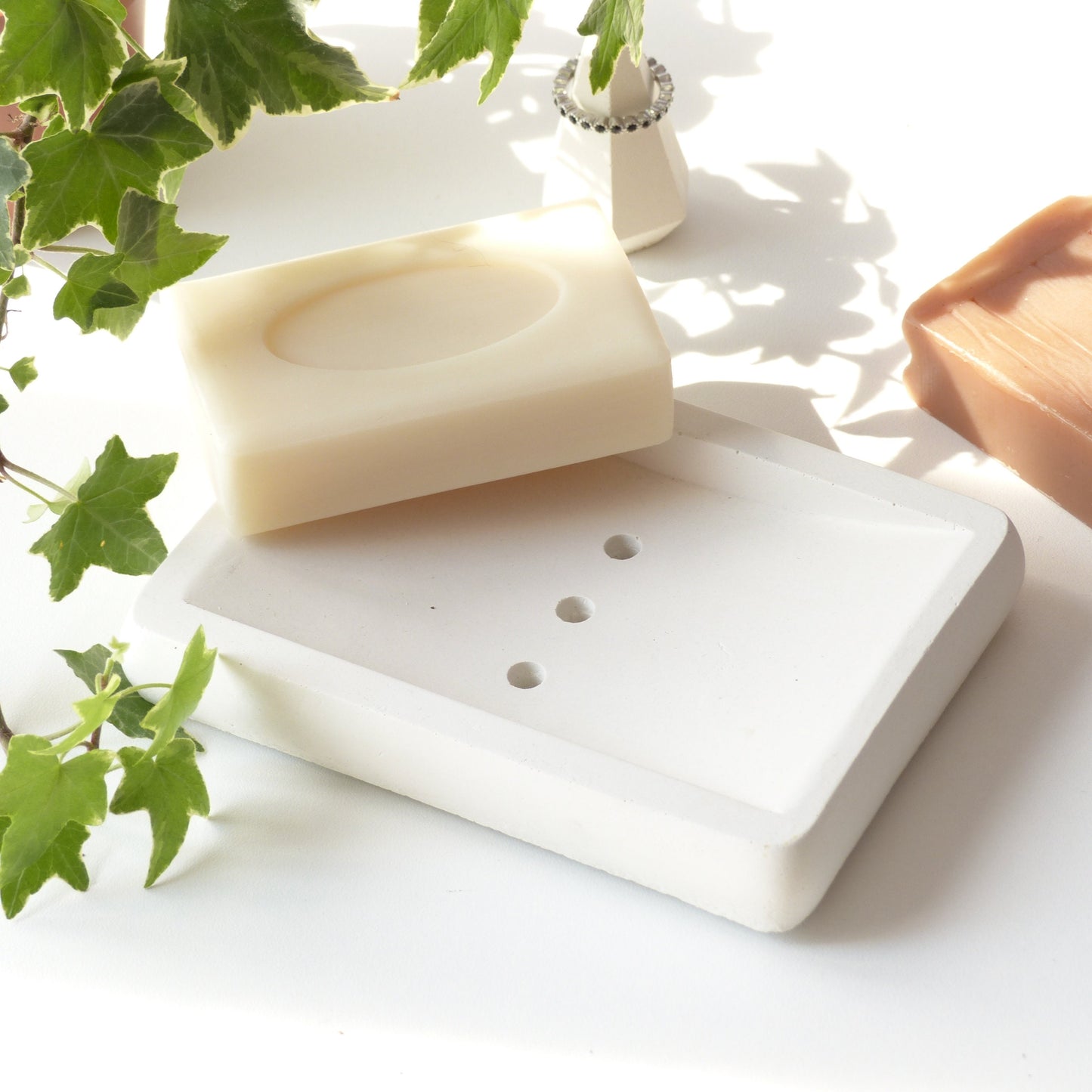 Jesmonite white soap holder